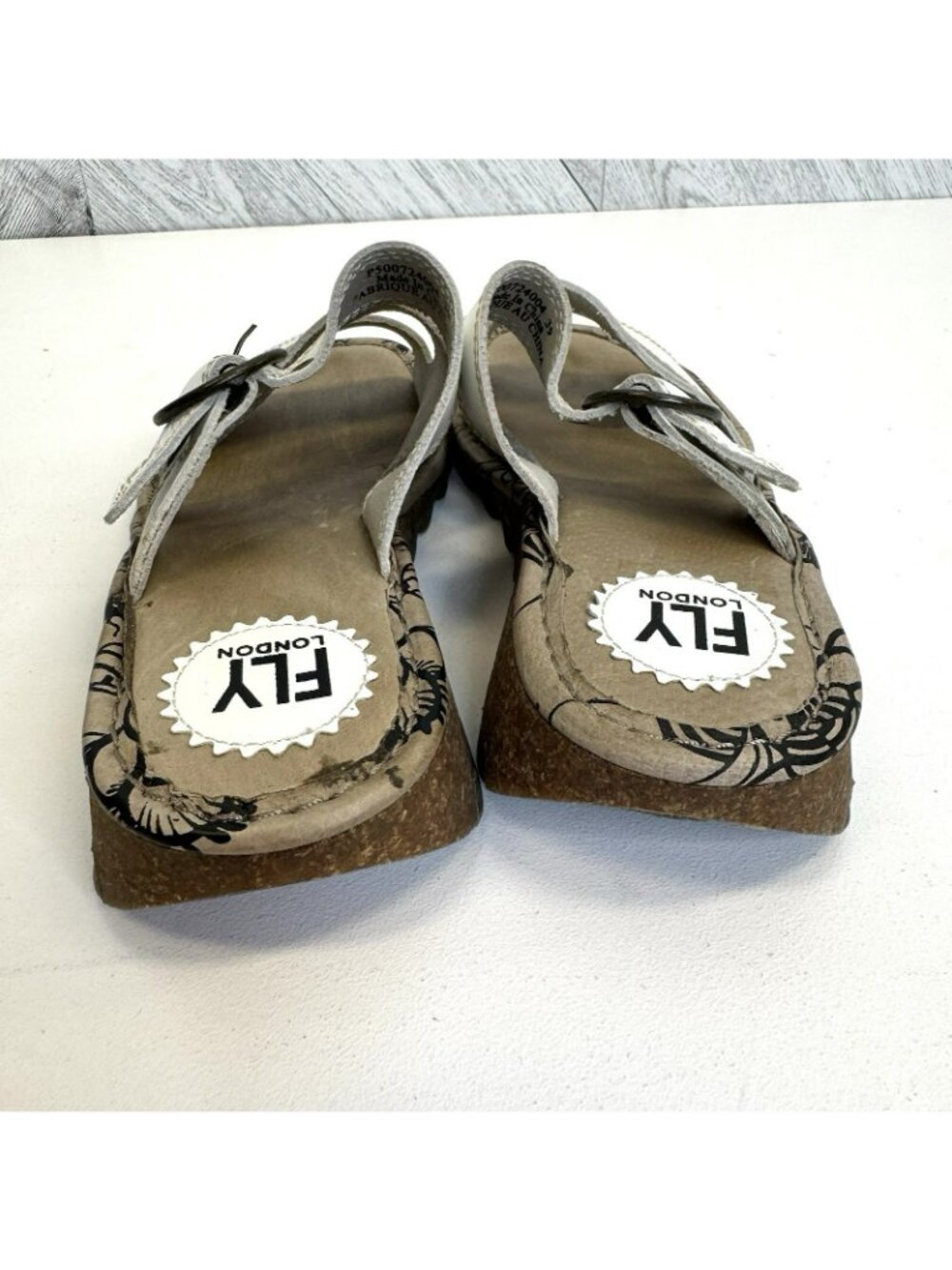 Fly London Theafly White Sandals Shoes Womens EU 39 US 8 Slip On Buckle Leather - Picture 5 of 8